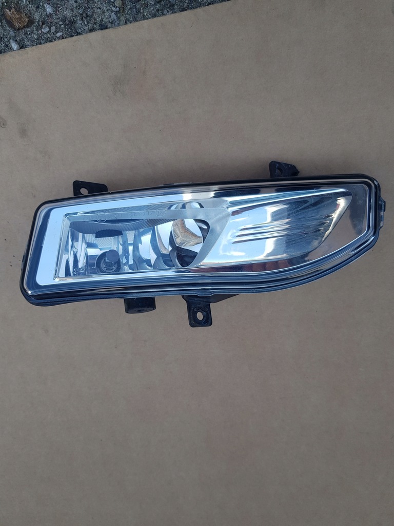 фото №1, Nissan qashqai ii lift j11 противотуманная фара правый 2019