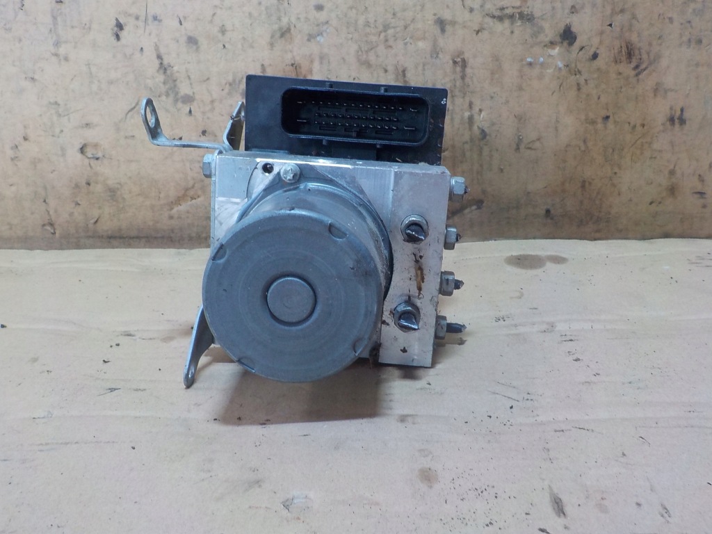 фото №1, Bmw x1 e84 2.0 модуль abs 6795188