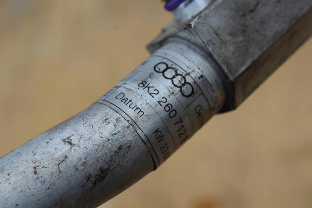 фото №13, Шланг провода кондиционера audi a5 8t 3.0 tdi 8k0260710h