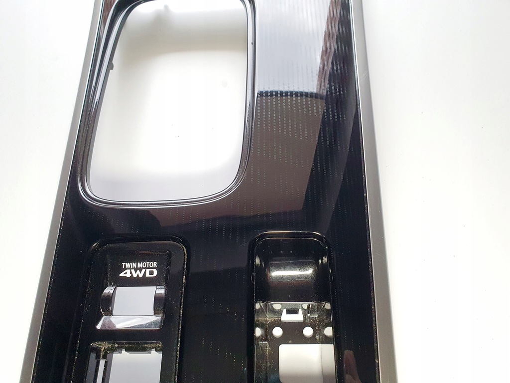 фото №6, Панель туннель средний outlander iii lift автоматическая коробка передач