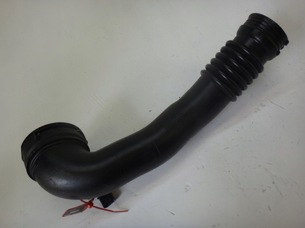 фото №12, Шланг воздуха наддува bmw f01 f06 f07 f10 f11 f12 f13 e70 e71 n55