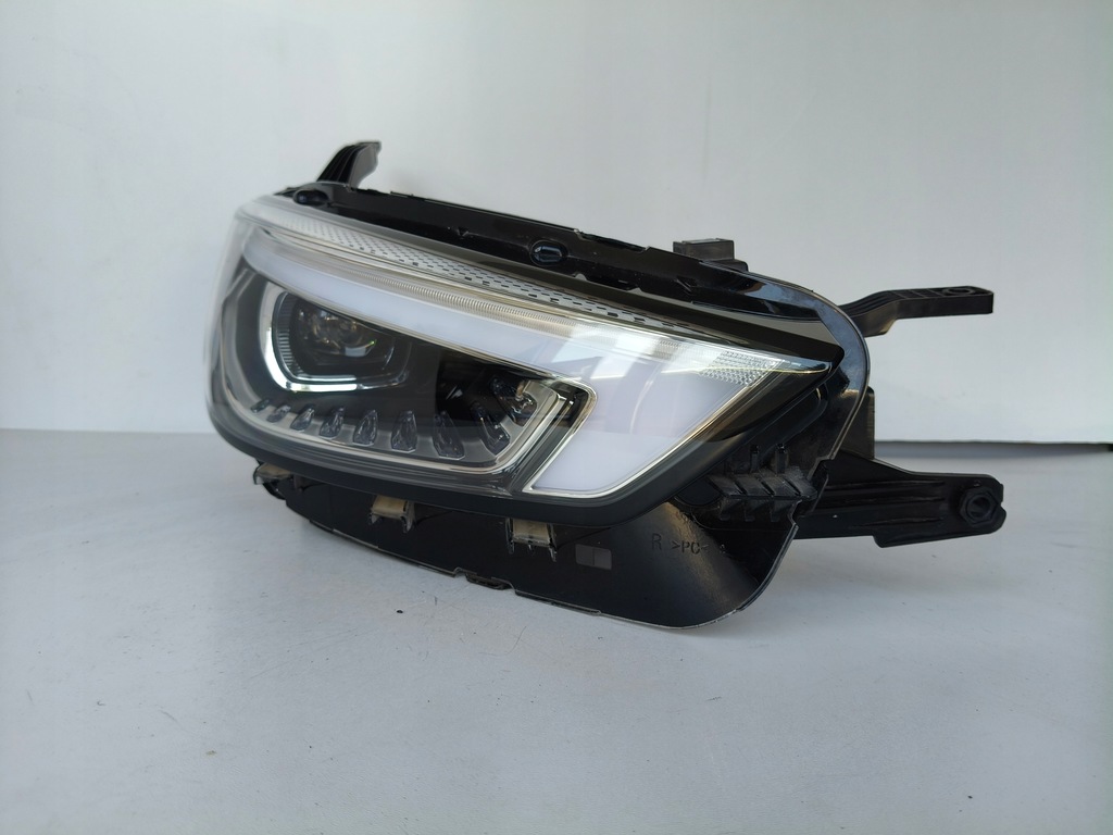 фото №1, Лампа правая фара mg zs lift full led