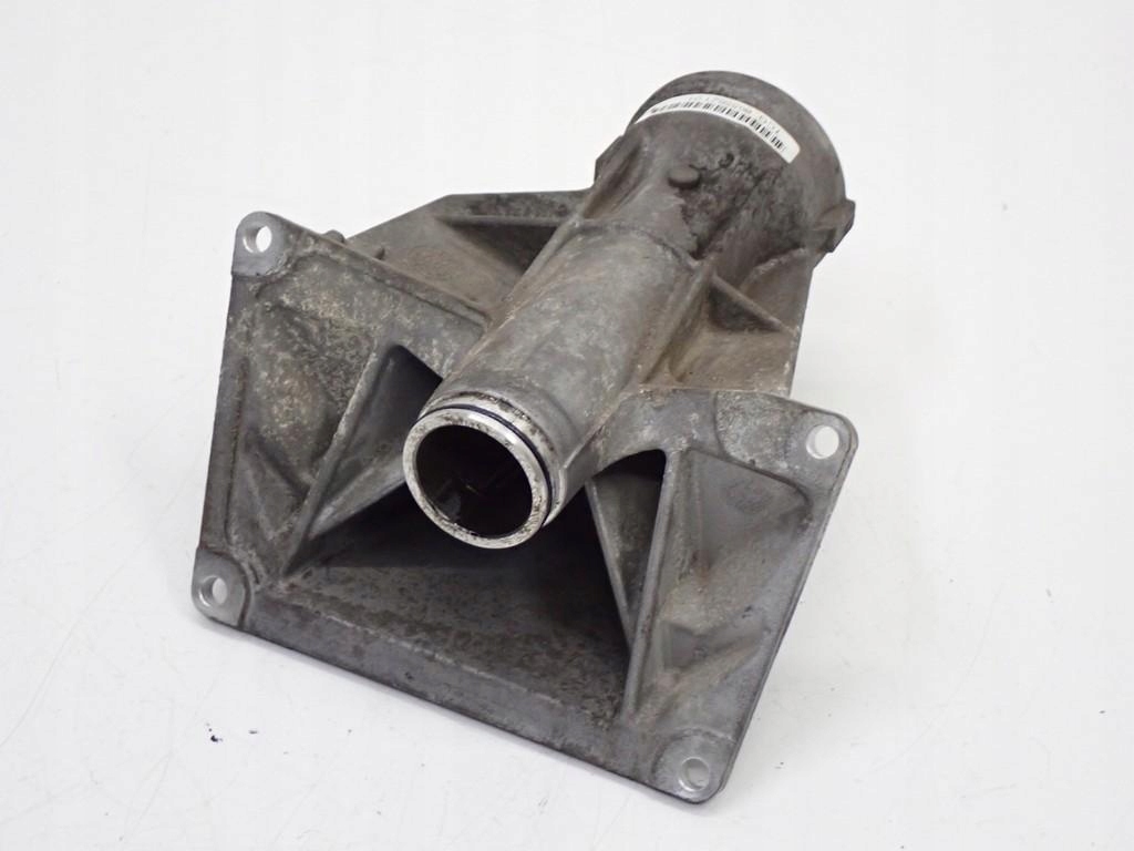 Купити Кронштейн опора піввісь 4x4 x-drive 8655736 bmw 2 f22 f23 2.0d 220d b47 lci 17r