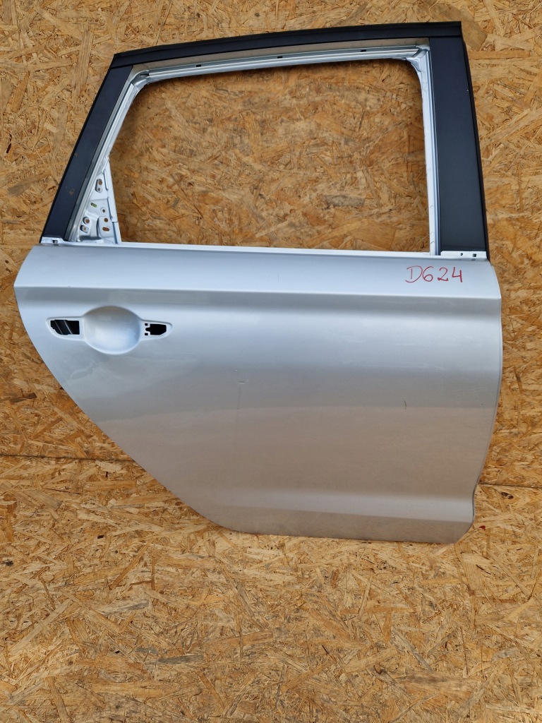 фото №1, Hyundai i30 iii kombi дверь правый задняя задние