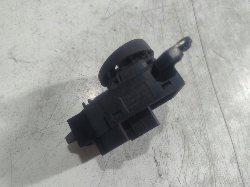 фото №4, Кнопка регулювання дзеркал renault safrane