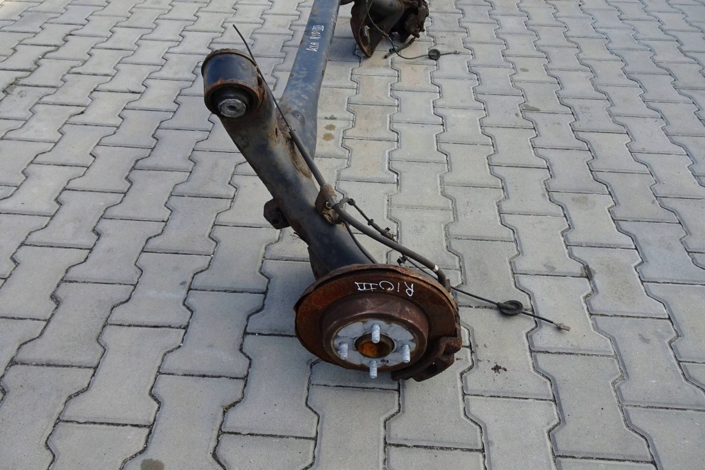 Kia rio 3 балка підвіска задній задня 11- в Україні