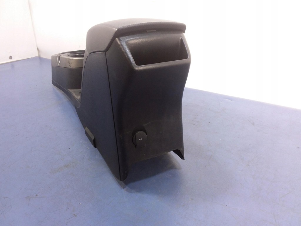 фото №8, Toledo iii тунель середній підлокітник 5p0864251b