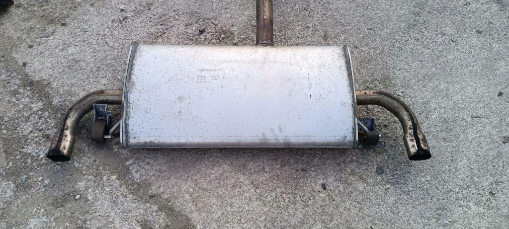 Купить Гаситель volvo xc90 2 2020 82611318