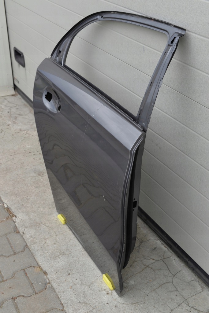 фото №5, Mercedes-benz оригінальний номер a1777321000 двері задні p