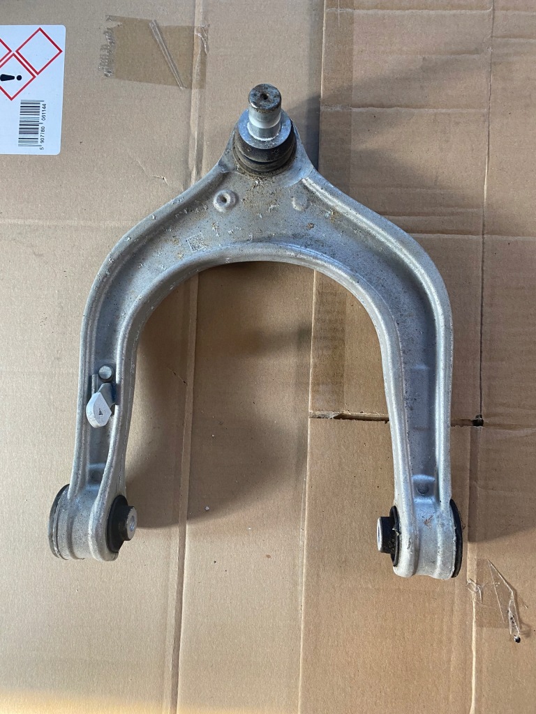 фото №1, Bmw x5 g05 важіль правий верхній 6889154