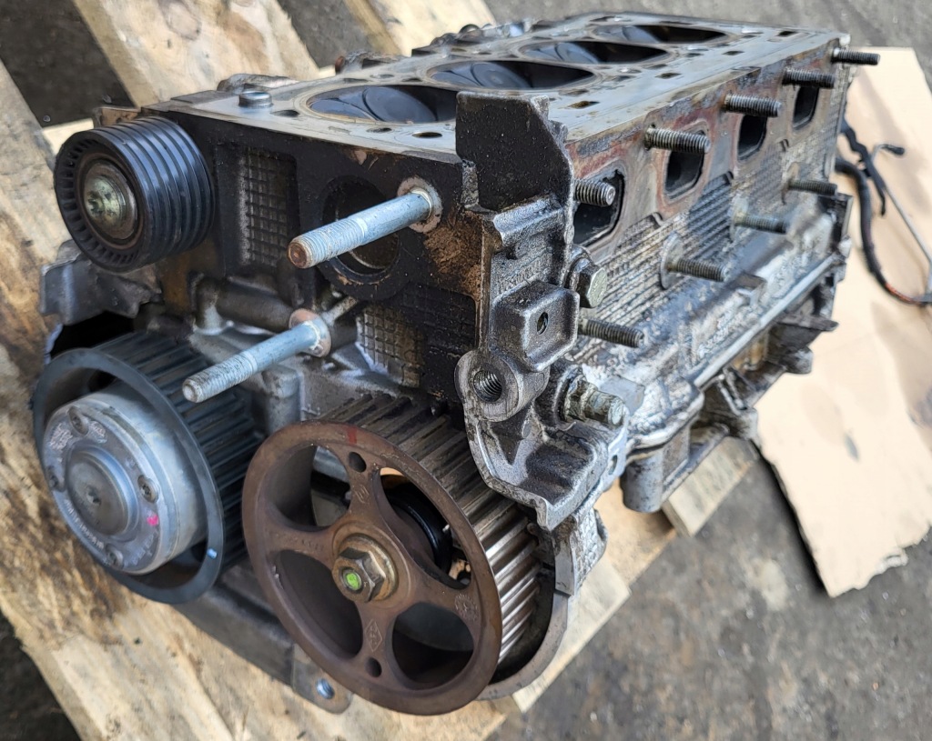 фото №12, Головка комплектная клапаны валы распределительного вала renault scenic ii 1.6 16v benz. оригинальный номер