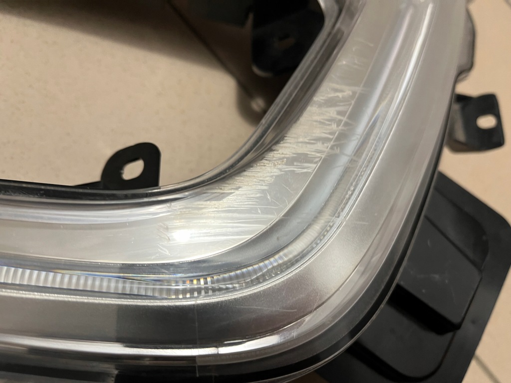 Фара протитуманна фара led drl правий renault captur 1 1 рестайлінг  17- 266007846r Оригінал