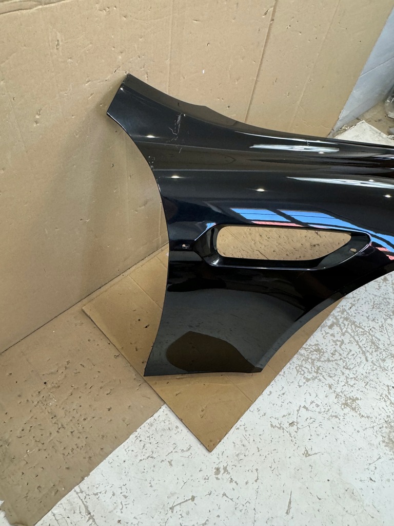 фото №11, Aston martin rapide крила перед правий