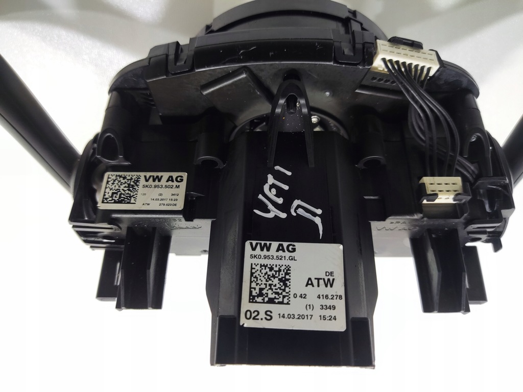 фото №9, Переключатель комбинированный лента skoda yeti 1.2 tsi 5k0953521gl 2012-2017 lift