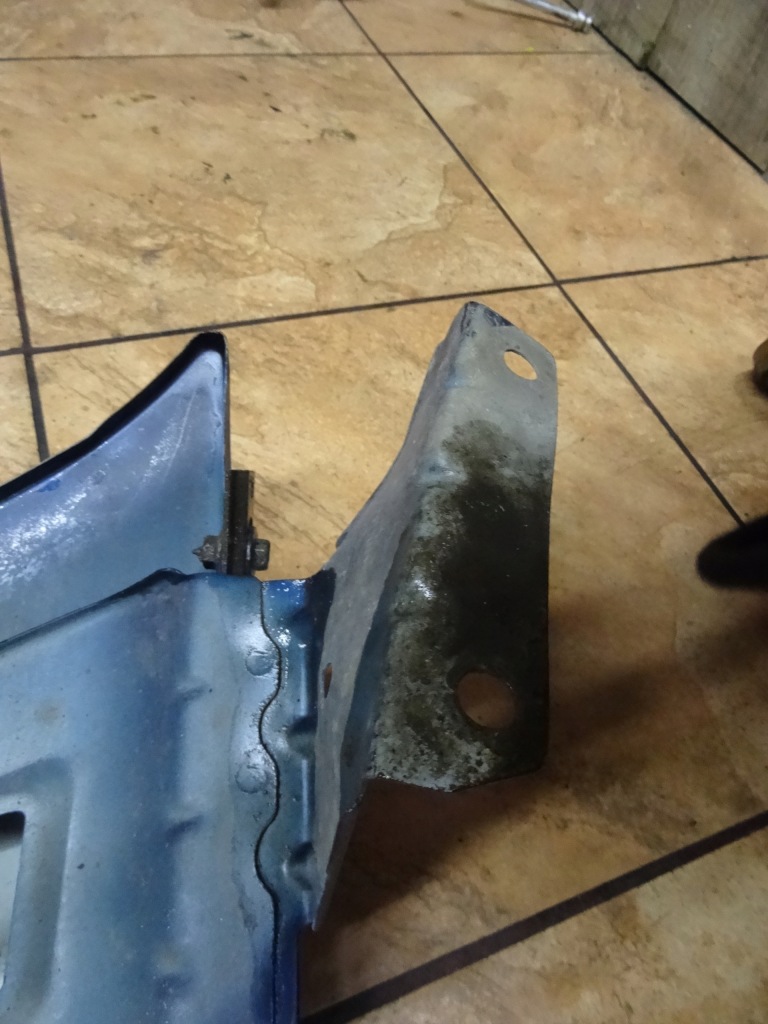 фото №7, Jeep grand cherokee 2.7d 03' крила лівий