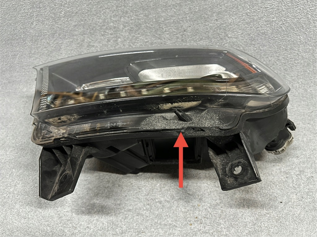 фото №14, Лампа dodge durango ксенон led czarna usa оригинал левая комплектная