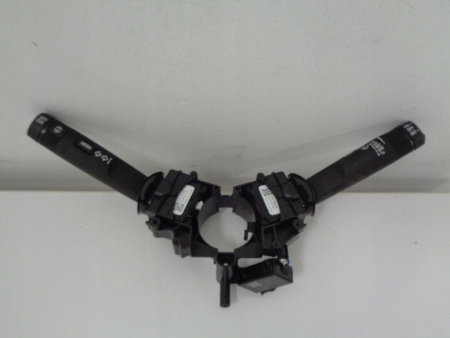 фото №1, Opel corsa e перемикач комбінований