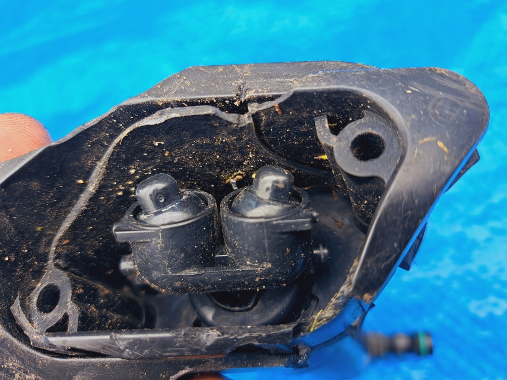 Opel-części | astra h насадка заглушка ліва бампера ксенон рестайлінг  13242185 Зі Шроту