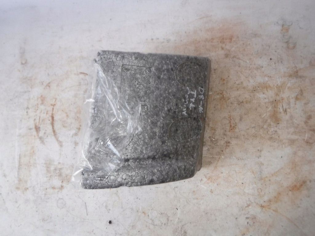 фото №9, Renault koleos 1 абсорбер бампера задня піна