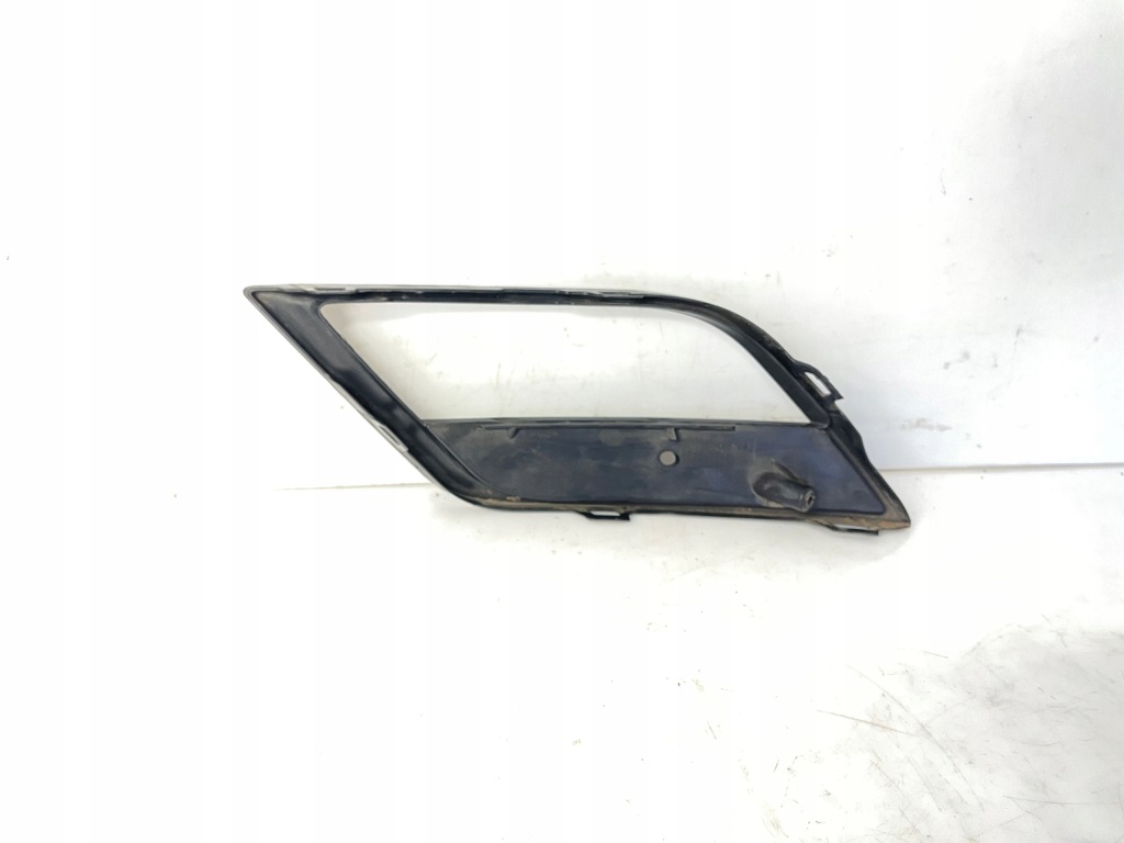 Решётка бампера правый  перед решётка  решётка радиатора seat leon 3 5f оригинальный номер 5f0853666a Оригинал