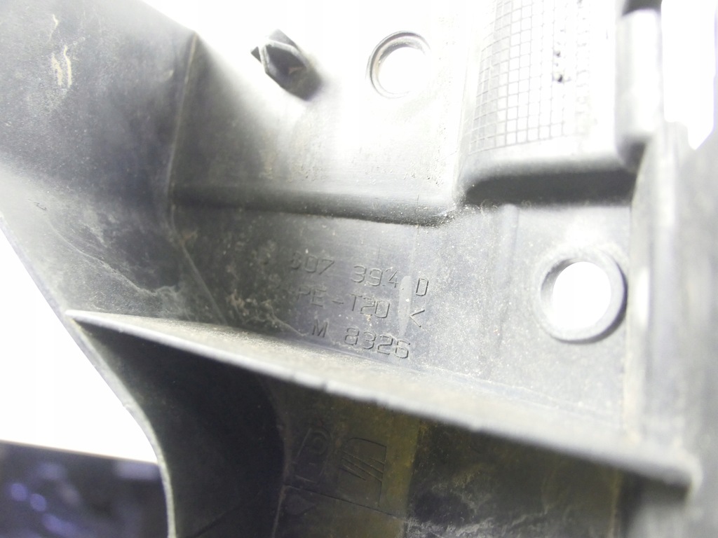 фото №11, Напрямна кронштейн бампера задня правий права seat cordoba ii 2