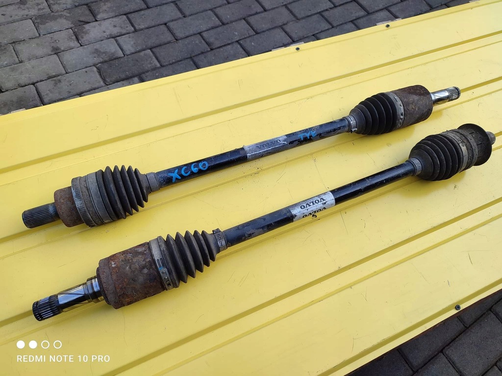 фото №1, Volvo xc60 i приводной вал левая правая задняя 07- d3