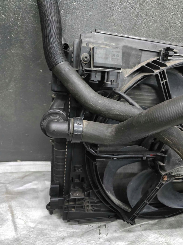 фото №7, Радіатор комплект citroen c4 picasso ii 1.6 ehdi 9673628780