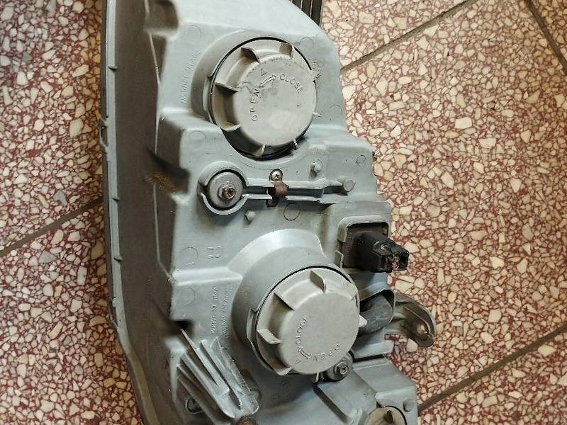 фото №5, Лампа правая передняя kia sedona