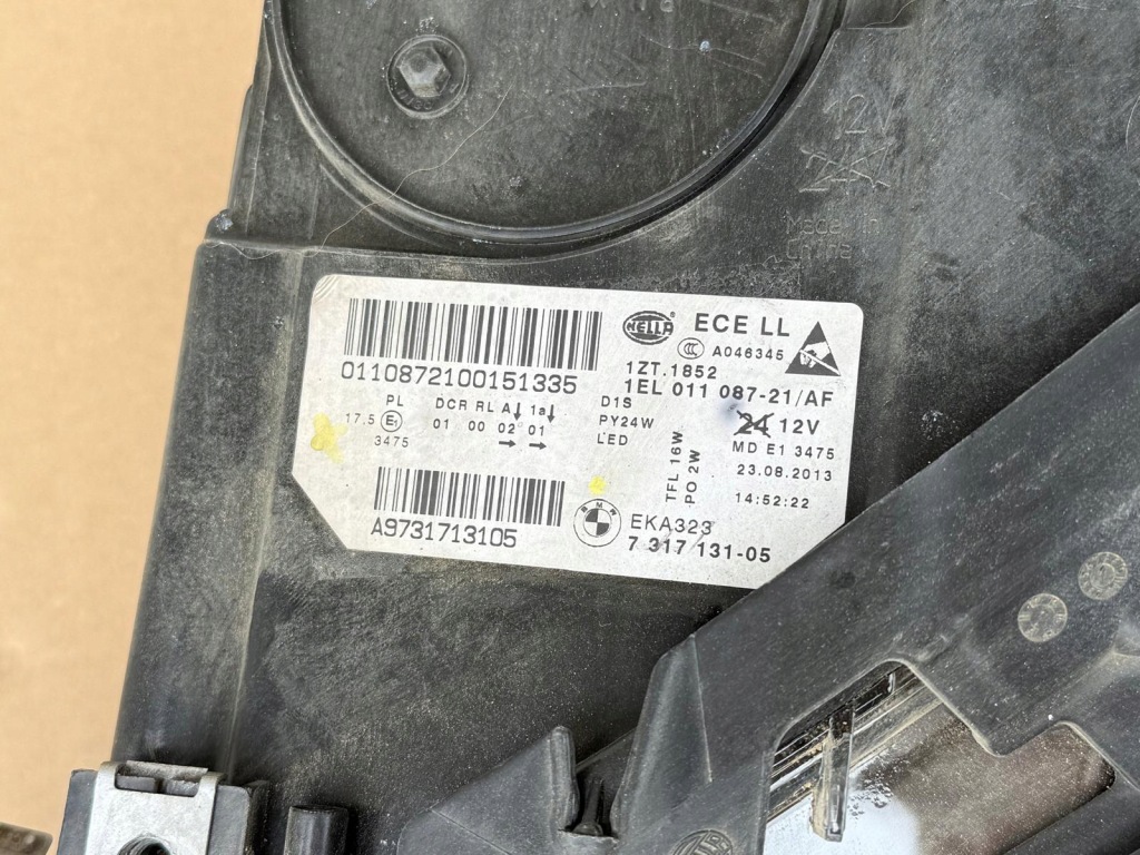 Bmw f10 f11 lci фара ліва bi ксенон некерований 7317131 Київ