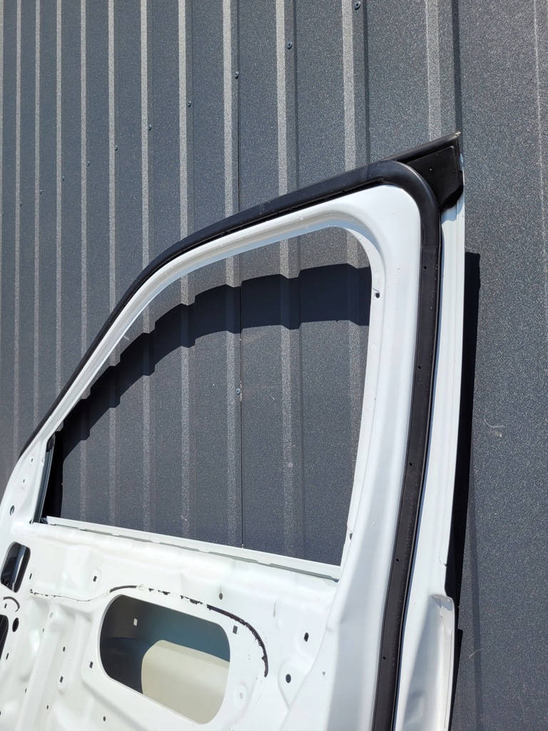 фото №11, Двері передні праве правий перед mitsubishi eclipse cross 5700a960