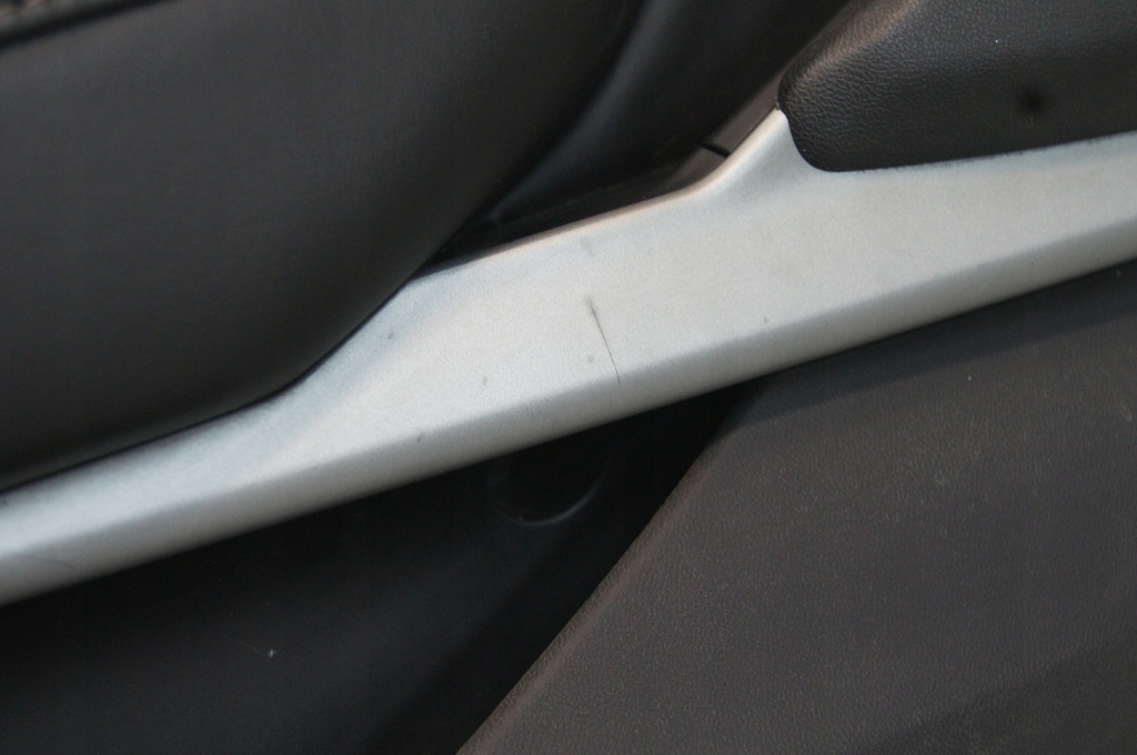 фото №9, Chevrolet camaro vi обшивка дверь левый обивка левая