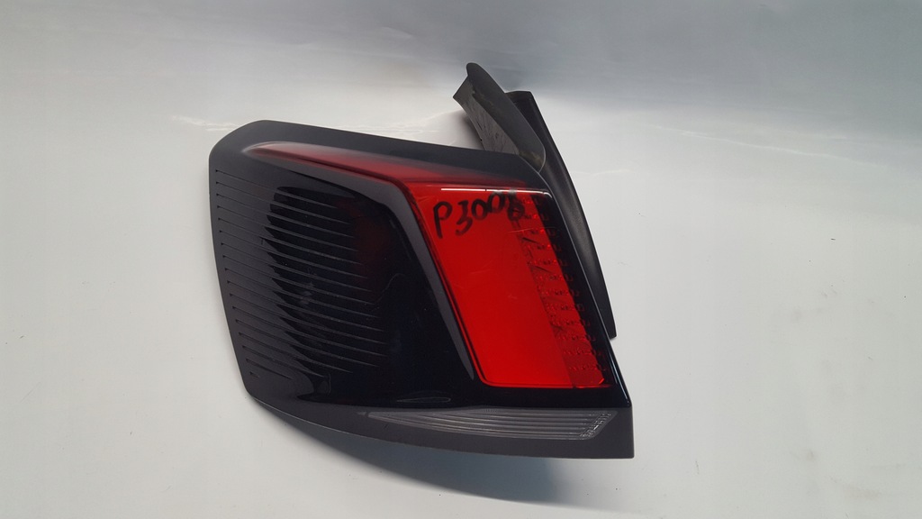 фото №1, Peugeot 3008 ii gt лампа w крыло левая задняя