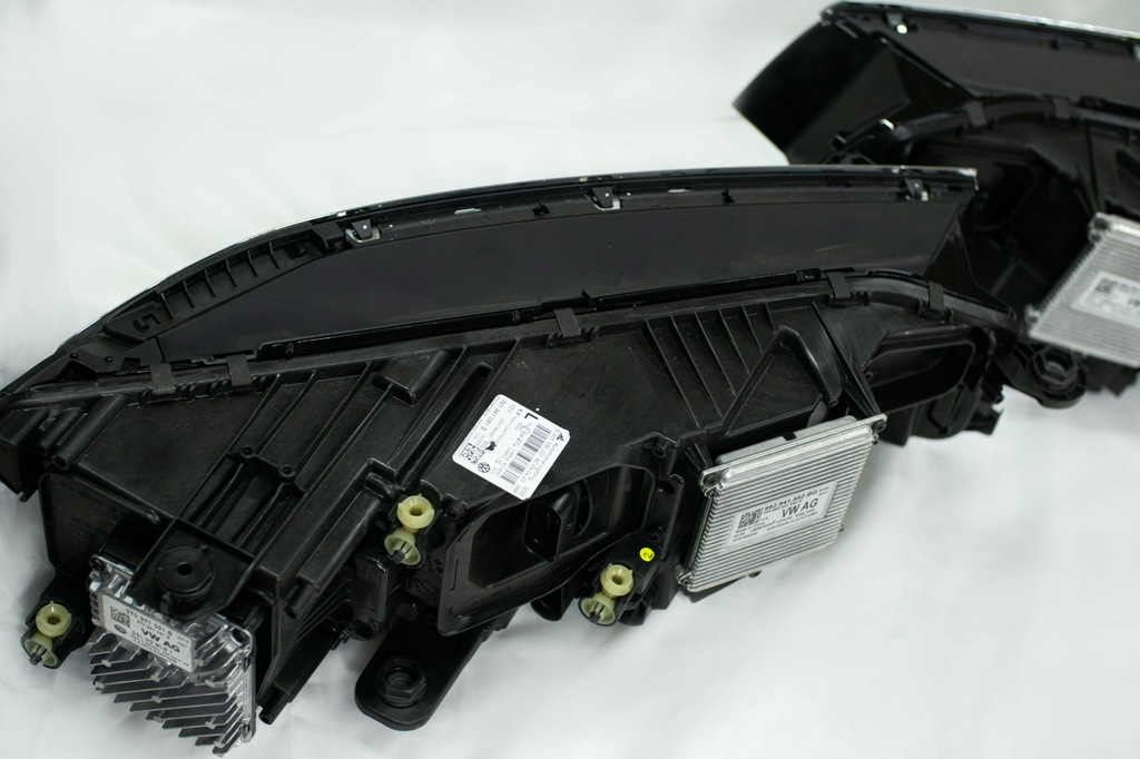 фото №8, Лампа фара volkswagen touareg 2023/ 2024комплект полный