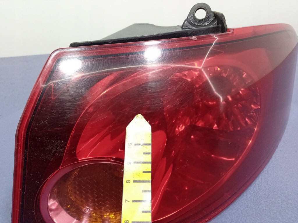 фото №9, Fiat croma ii 05- лампа задня ліва зовнішня 51727250