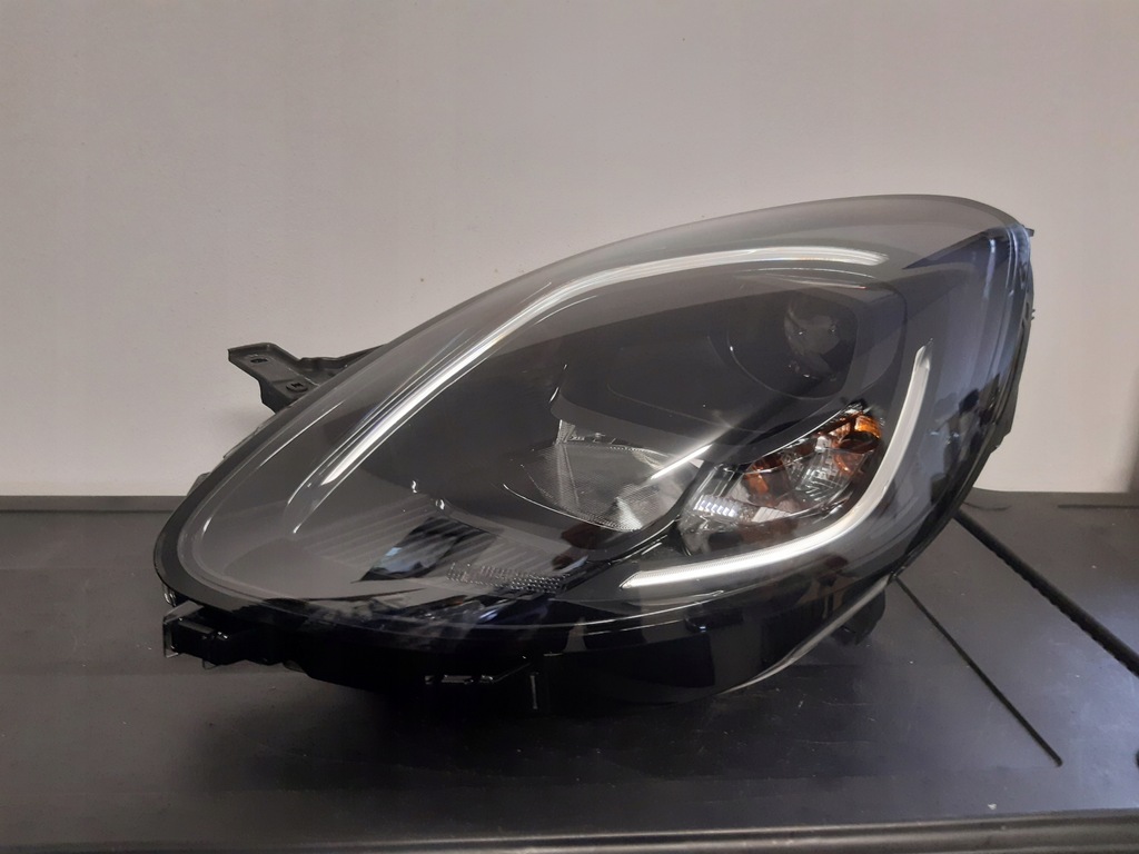 фото №1, Ford puma full led ліва