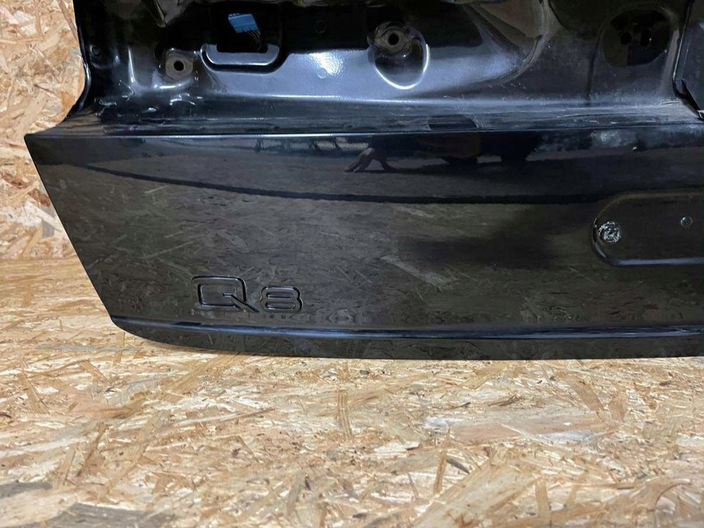 фото №7, Комплектна кришка багажника багажника + камера audi q8 4m8 22r ly9t оригінал демонтаж