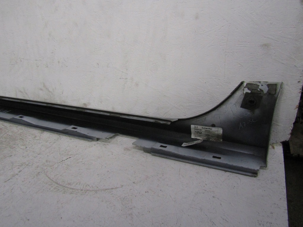 фото №8, Audi a7 4g s-line lift молдинг поріг права 14r-- 4g8853860j