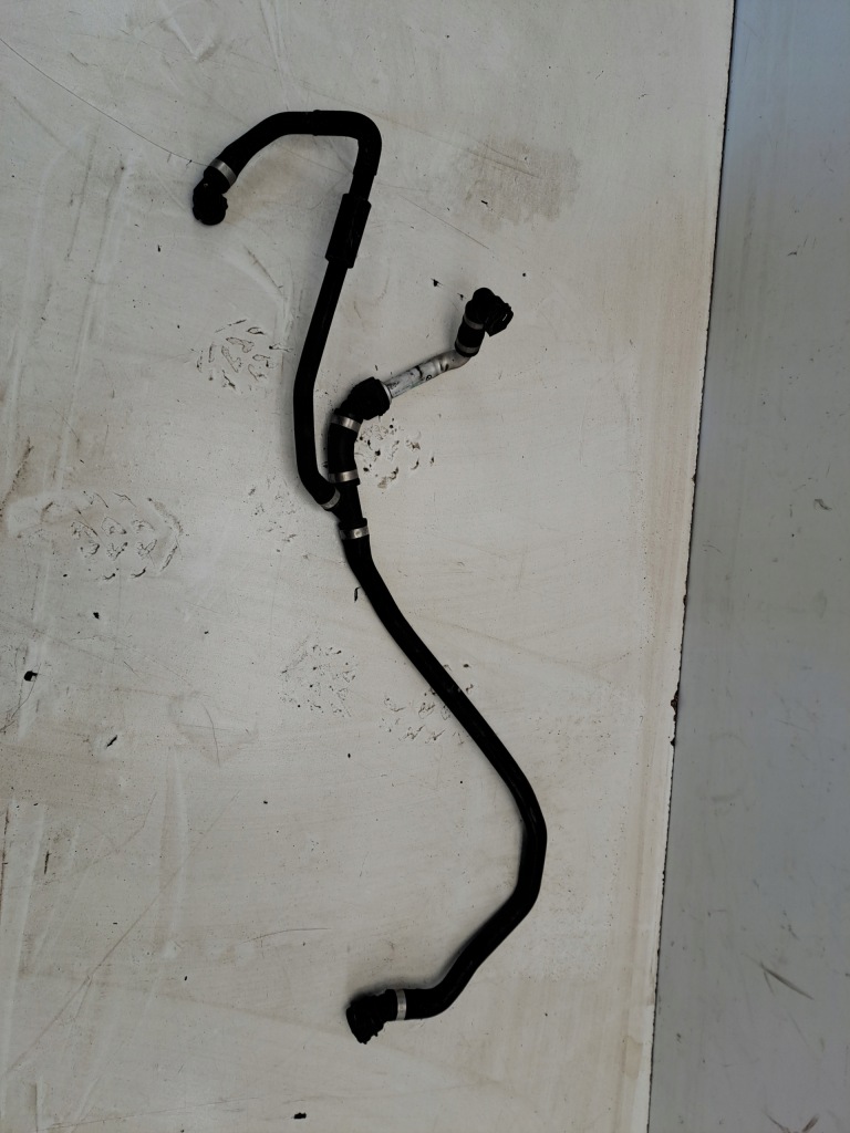 Купити Bmw m3 f80 труба патрубок шланг води 7848791