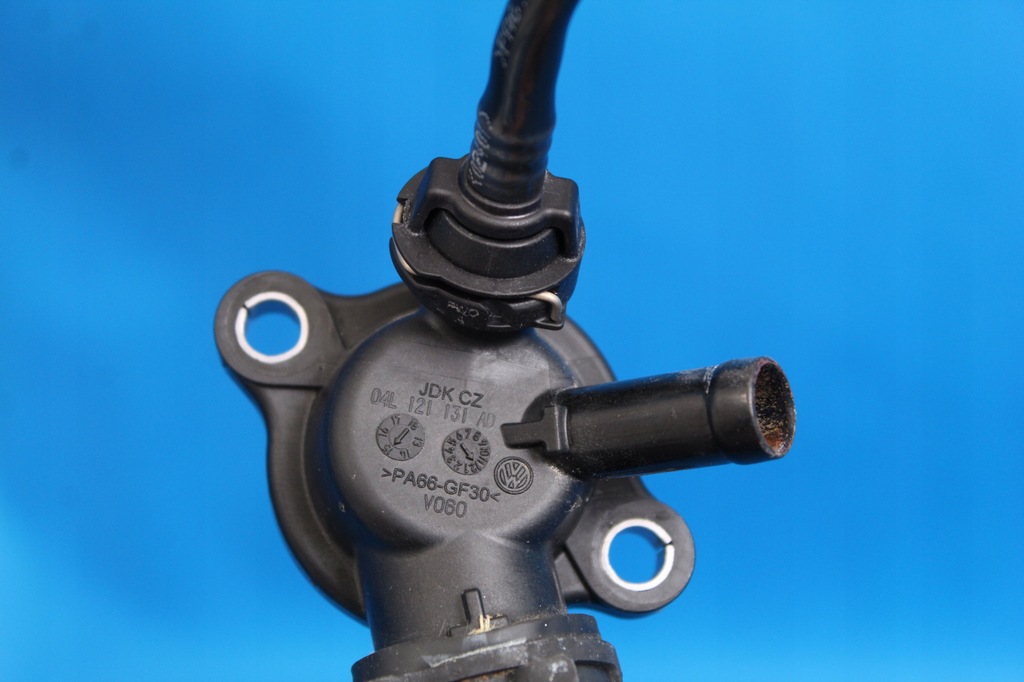 фото №8, Audi a4 b9 8w wąż wody патрубок 04l121131ad 2016r