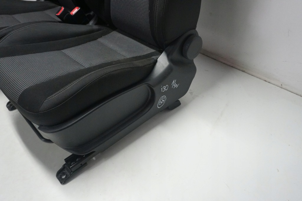 фото №9, Hyundai i30 ii gd сиденья сиденье правый левый передний uk