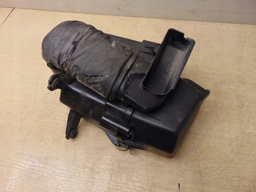 фото №8, Корпус фільтра фільтр повітря kia venga 1.4 crdi