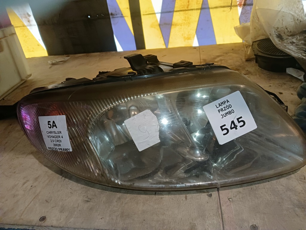 фото №1, Лампа правая перед chrysler voyager