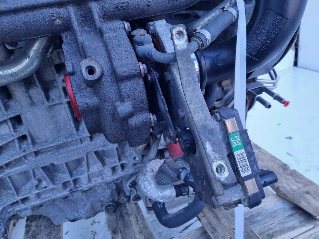 фото №11, Двигун комплект volvo xc70 iii 2.4 d5 185km з кронштейн d5244t d5244t4