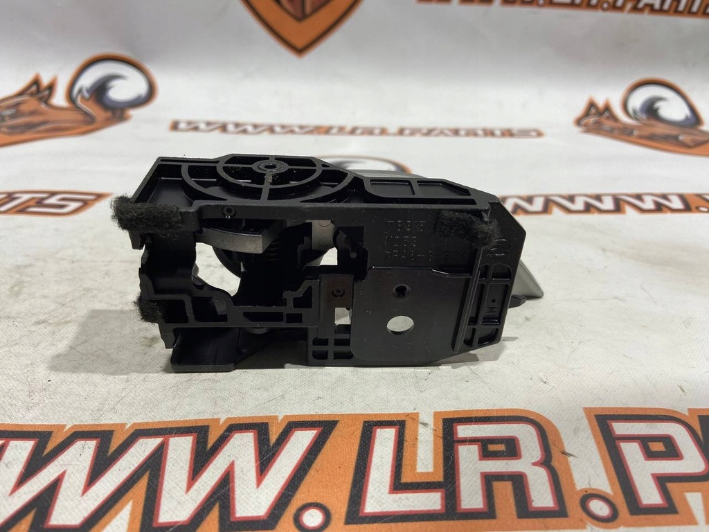 фото №3, Ручка внутренняя перед левая mazda 3 bm bjs768d4yb