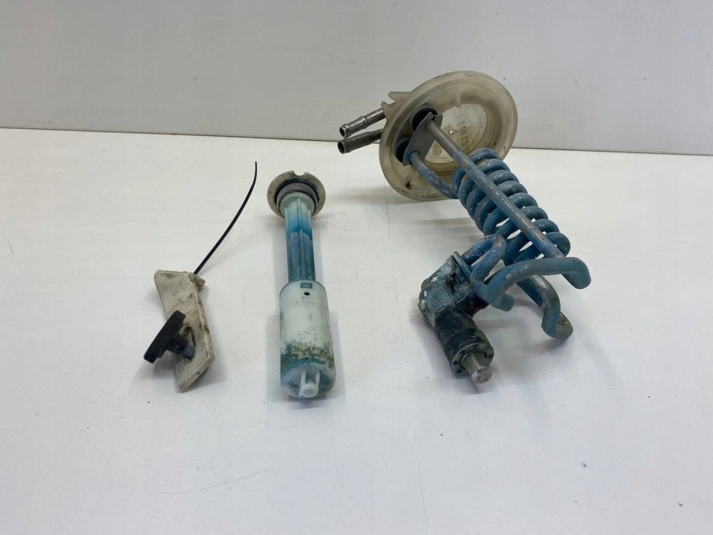 фото №1, Датчик уровня жидкость омывателя mercedes-benz sl r129 a2105400045