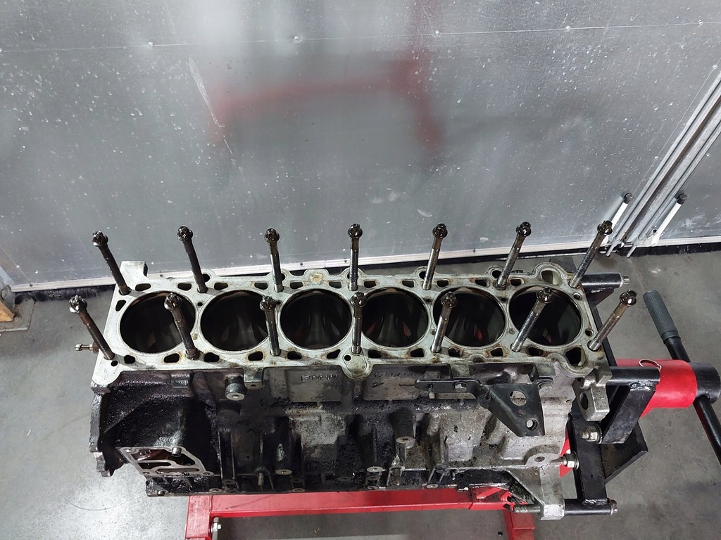 фото №6, Блок двигуна bmw e39 523i m52b25 1xvanos