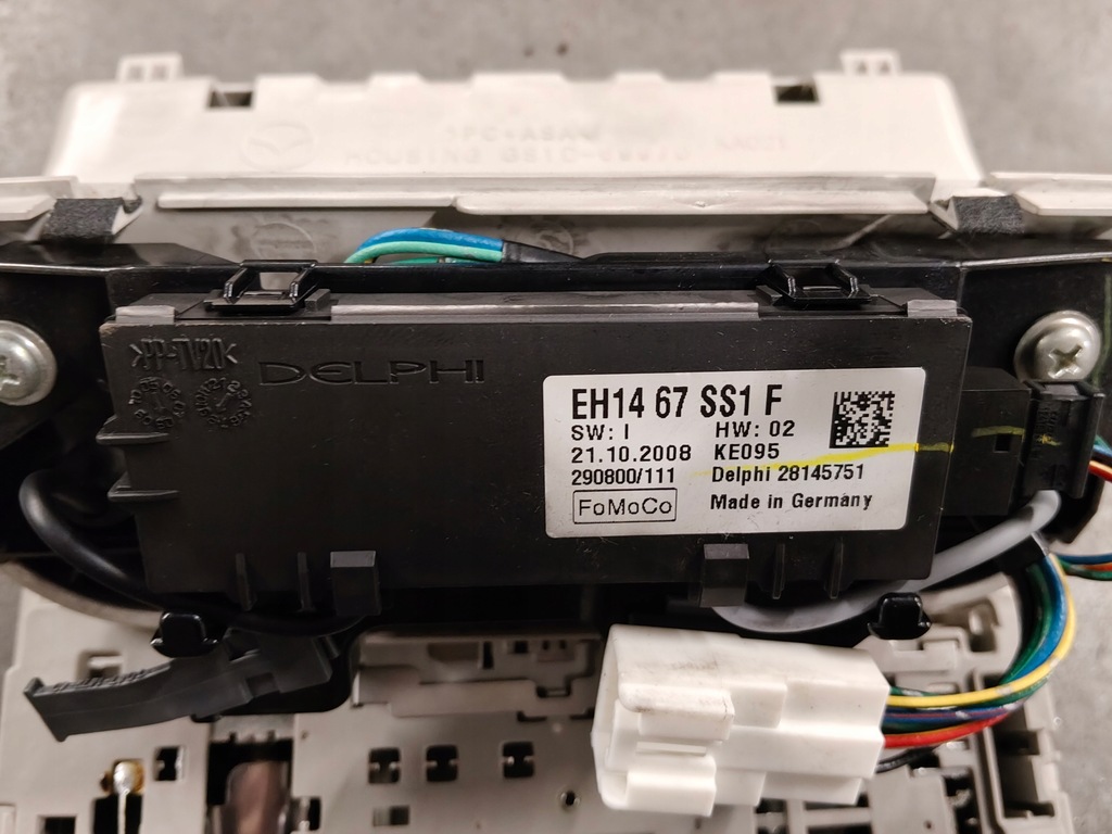 фото №8, Mazda 6 gh освещение салона лампа кабины