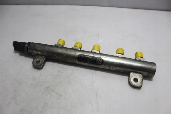 фото №1, Молдинг впрыскная fiat stilo 1.9jtd