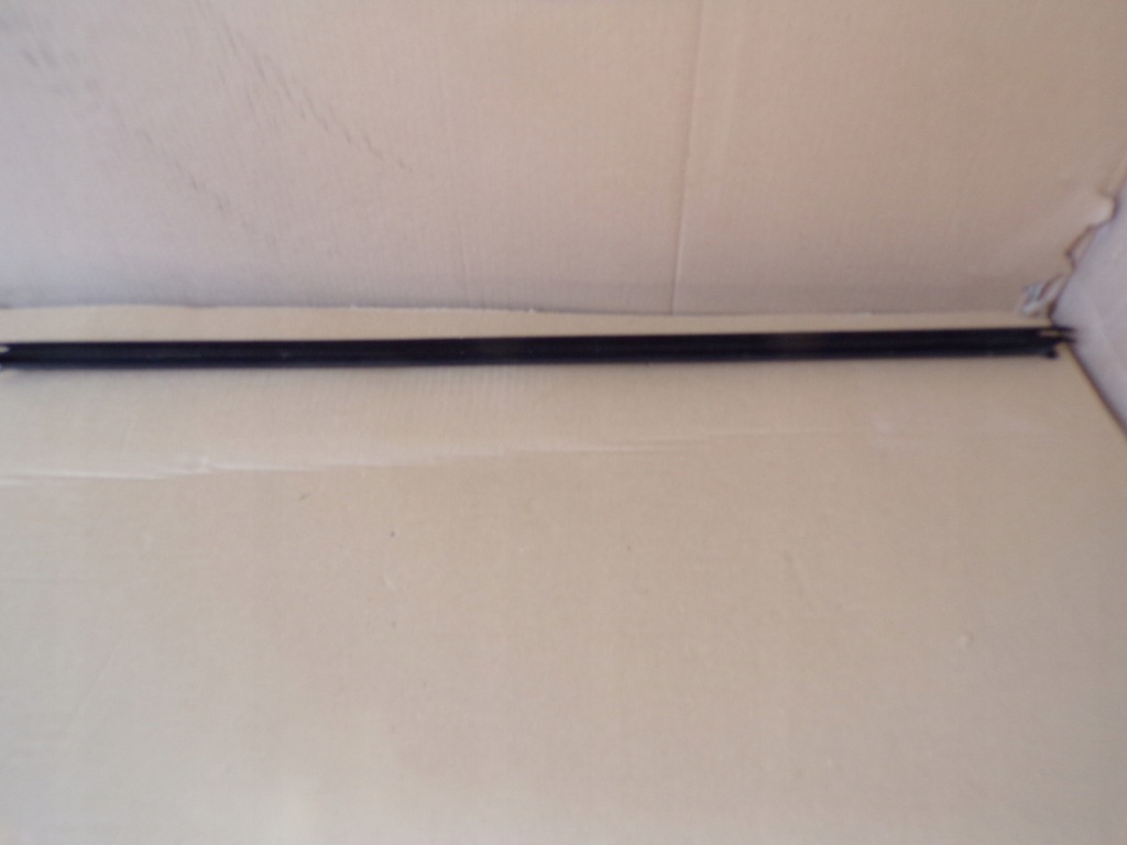 фото №1, Молдинг уплотнитель wew. левый перед seat leon iii