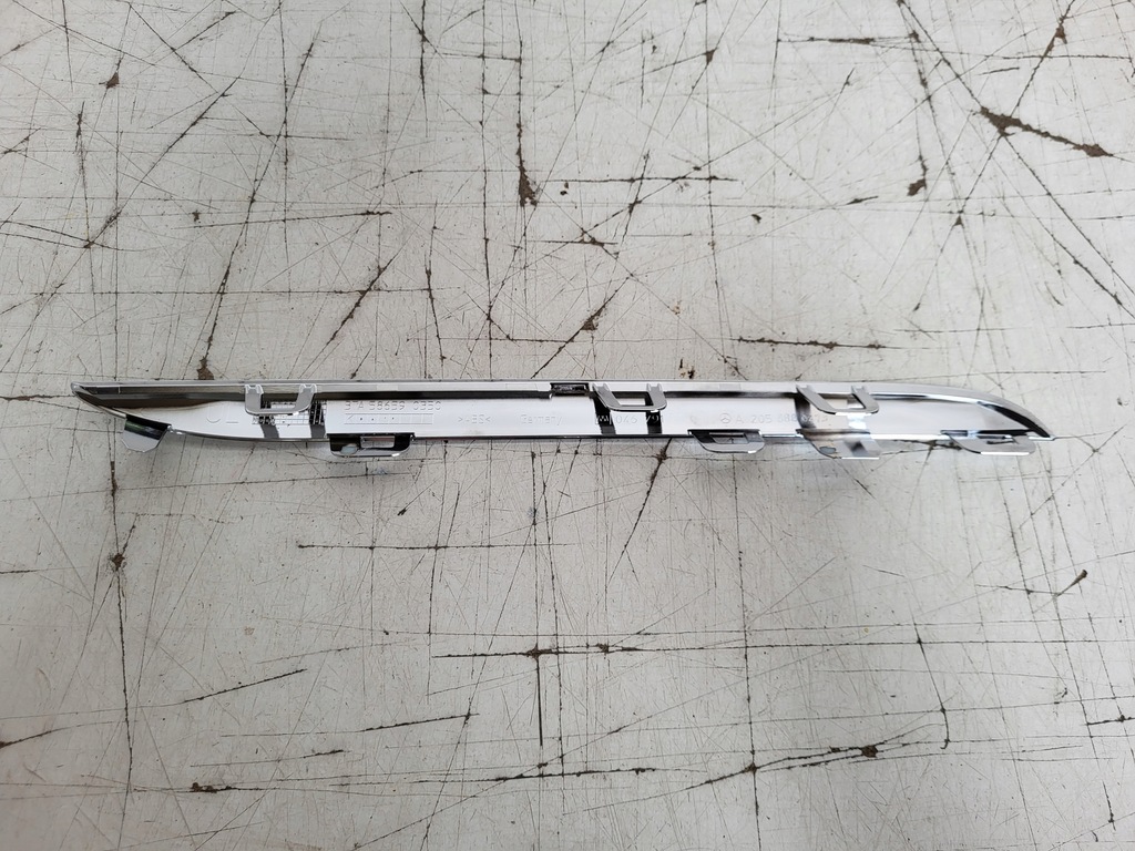 фото №4, Mercedes w205 14- молдинг решётка левая нижняя хром